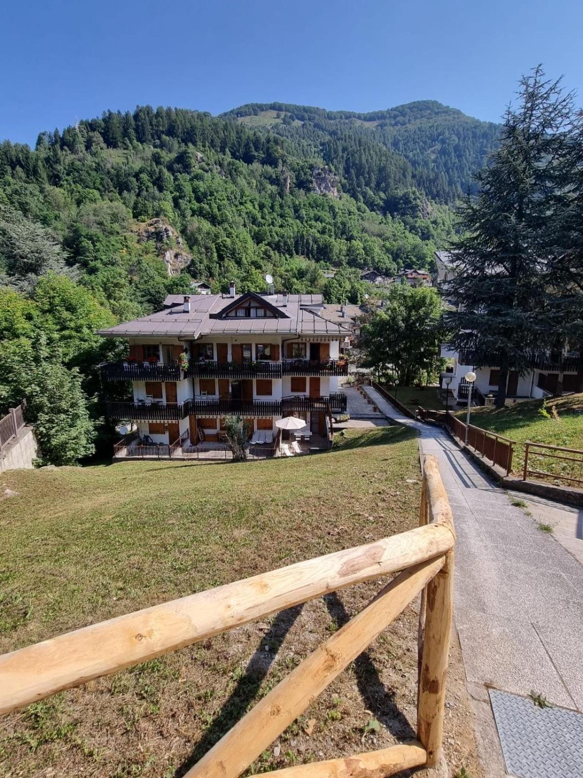 La Casa Del Cervo Apartment Limone Piemonte Exterior photo